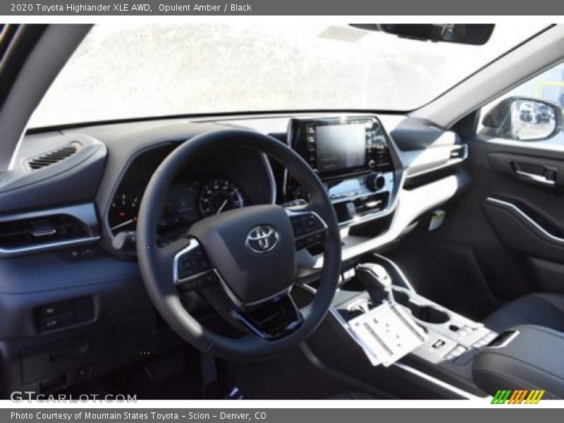 Opulent Amber / Black 2020 Toyota Highlander XLE AWD