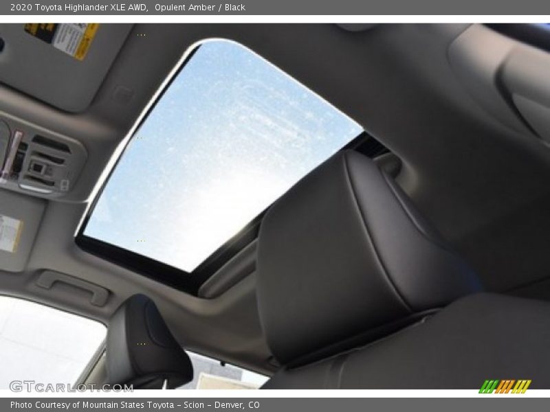 Opulent Amber / Black 2020 Toyota Highlander XLE AWD