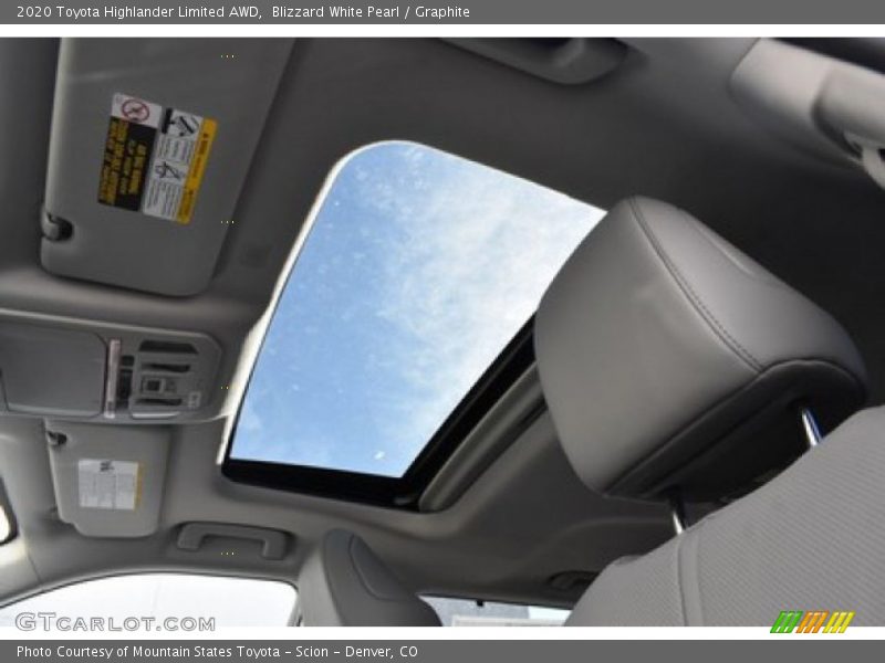 Blizzard White Pearl / Graphite 2020 Toyota Highlander Limited AWD