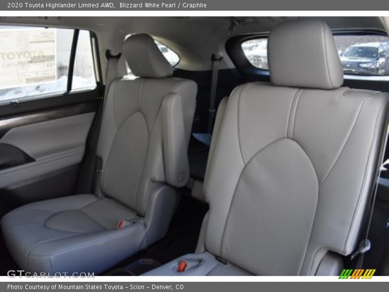 Blizzard White Pearl / Graphite 2020 Toyota Highlander Limited AWD