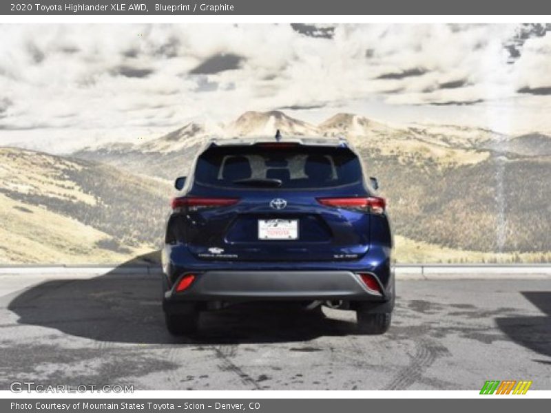 Blueprint / Graphite 2020 Toyota Highlander XLE AWD