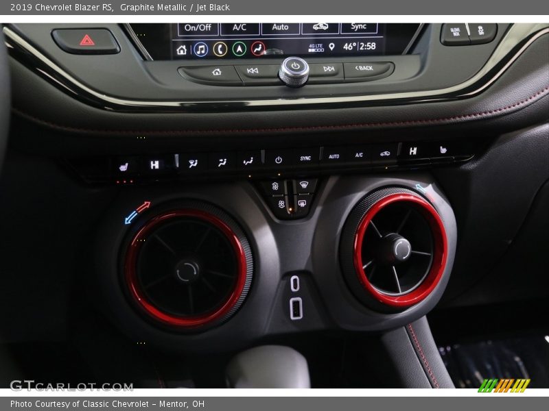 Graphite Metallic / Jet Black 2019 Chevrolet Blazer RS