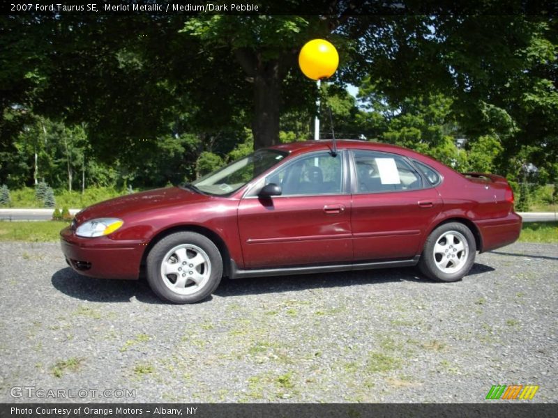 Merlot Metallic / Medium/Dark Pebble 2007 Ford Taurus SE