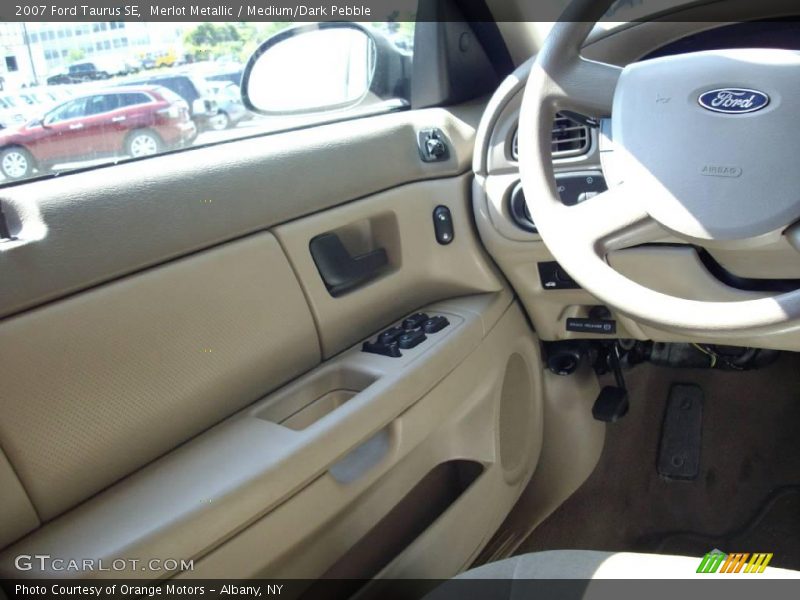 Merlot Metallic / Medium/Dark Pebble 2007 Ford Taurus SE