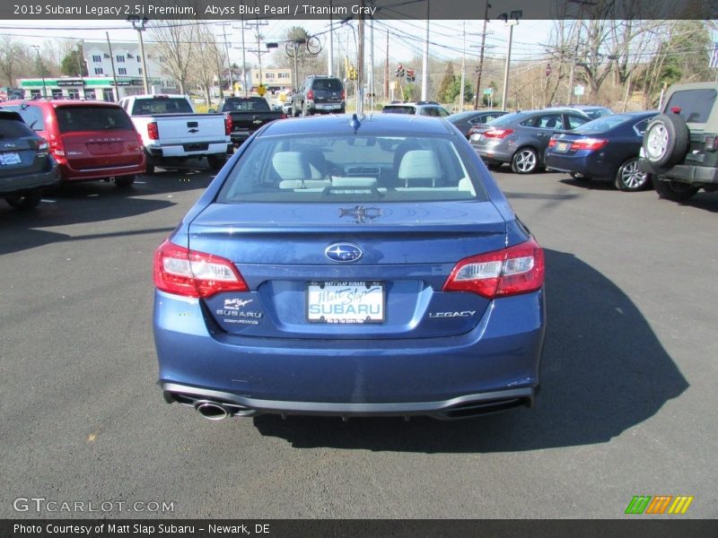 Abyss Blue Pearl / Titanium Gray 2019 Subaru Legacy 2.5i Premium