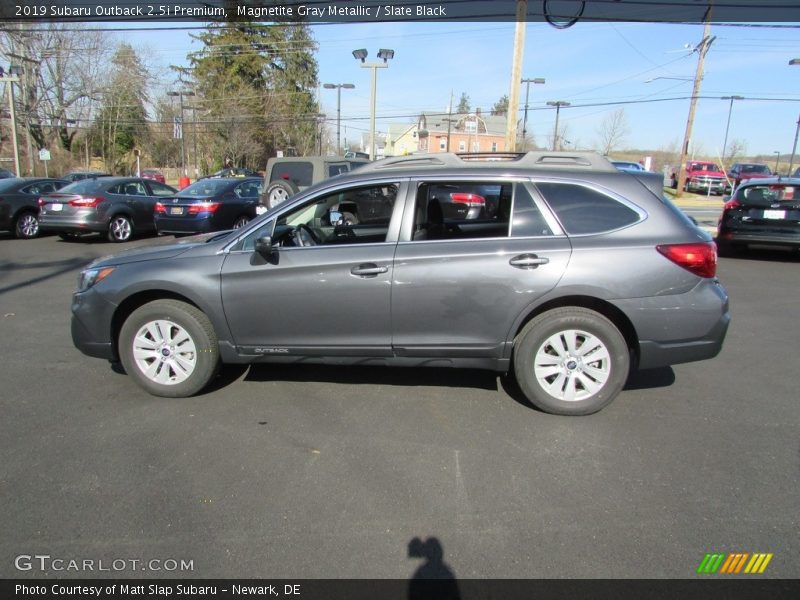 Magnetite Gray Metallic / Slate Black 2019 Subaru Outback 2.5i Premium