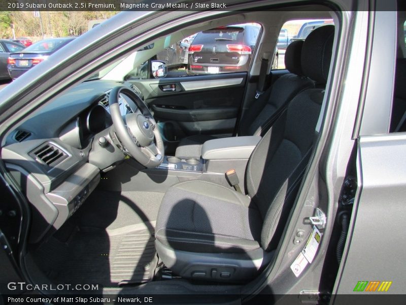 Magnetite Gray Metallic / Slate Black 2019 Subaru Outback 2.5i Premium