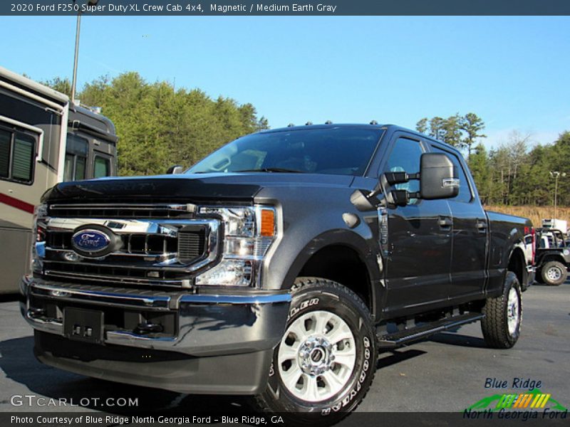 Magnetic / Medium Earth Gray 2020 Ford F250 Super Duty XL Crew Cab 4x4