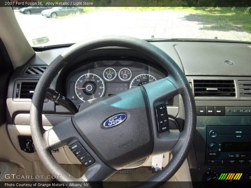 Alloy Metallic / Light Stone 2007 Ford Fusion SE