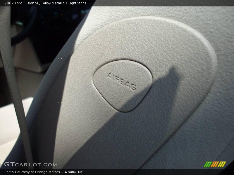 Alloy Metallic / Light Stone 2007 Ford Fusion SE