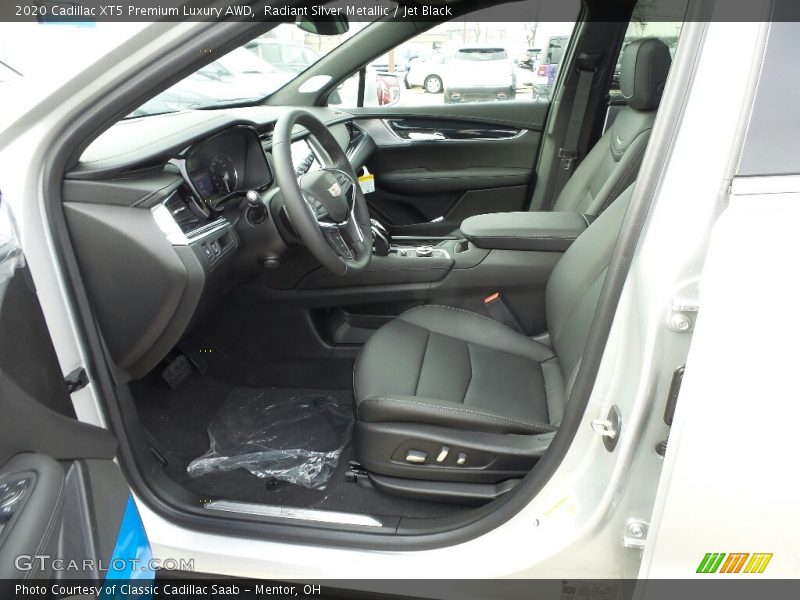 Radiant Silver Metallic / Jet Black 2020 Cadillac XT5 Premium Luxury AWD