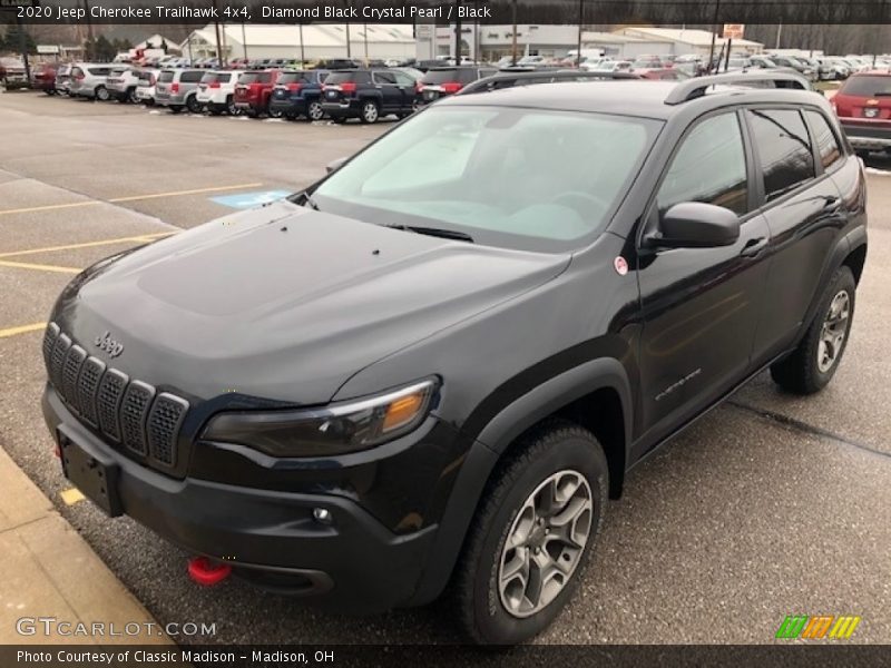 Diamond Black Crystal Pearl / Black 2020 Jeep Cherokee Trailhawk 4x4