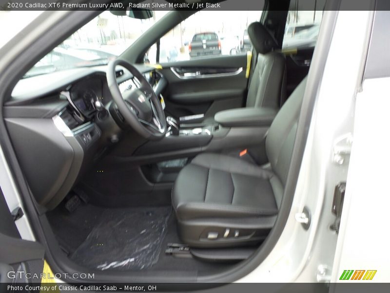 Radiant Silver Metallic / Jet Black 2020 Cadillac XT6 Premium Luxury AWD