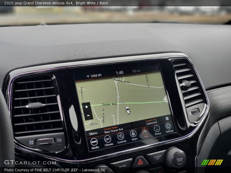 Bright White / Black 2020 Jeep Grand Cherokee Altitude 4x4