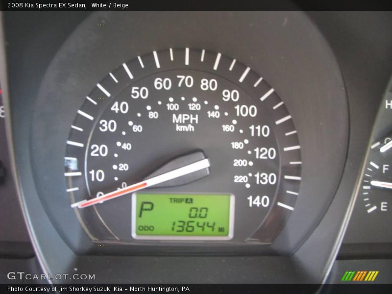 White / Beige 2008 Kia Spectra EX Sedan