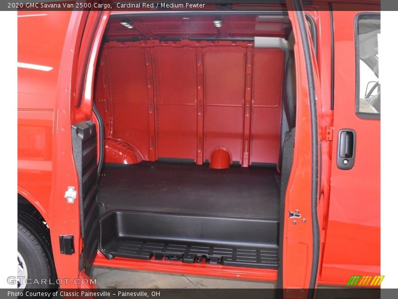 Cardinal Red / Medium Pewter 2020 GMC Savana Van 2500 Cargo