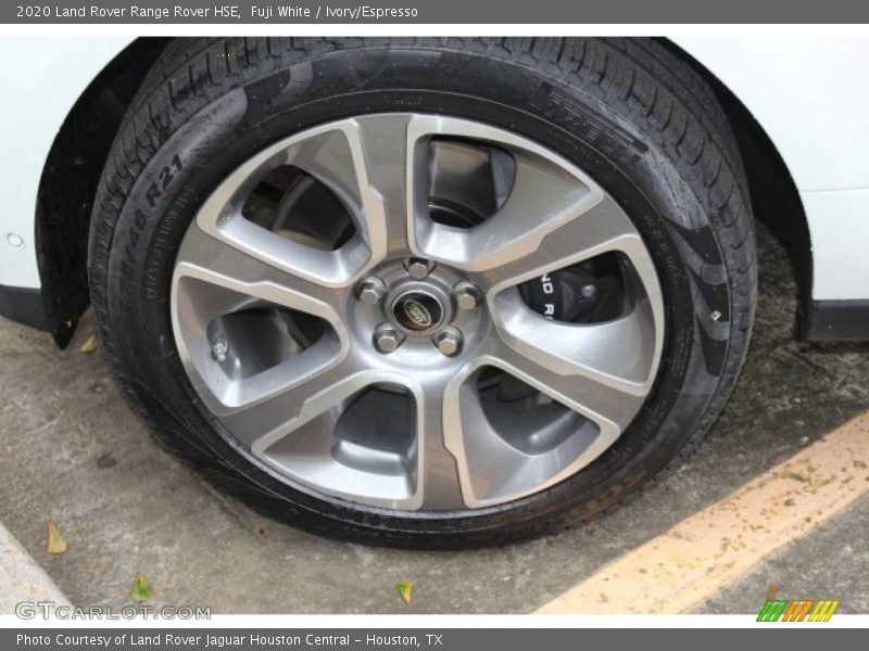 Fuji White / Ivory/Espresso 2020 Land Rover Range Rover HSE