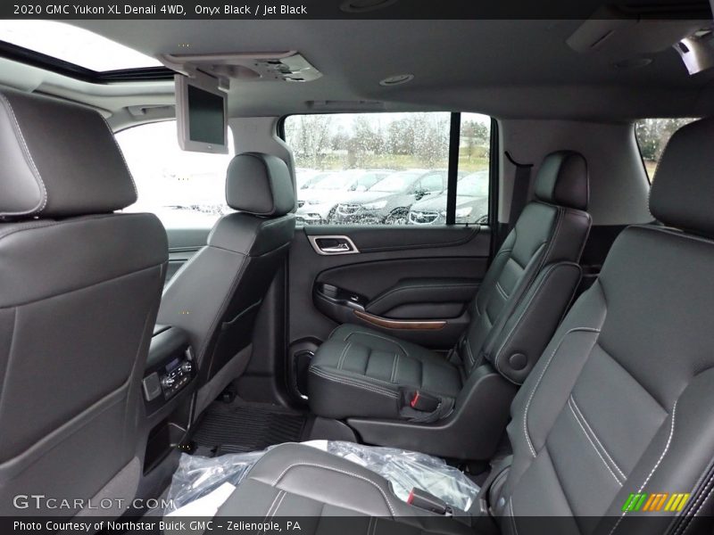 Onyx Black / Jet Black 2020 GMC Yukon XL Denali 4WD