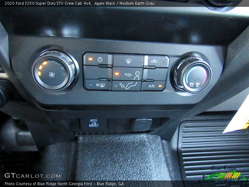 Agate Black / Medium Earth Gray 2020 Ford F250 Super Duty STX Crew Cab 4x4