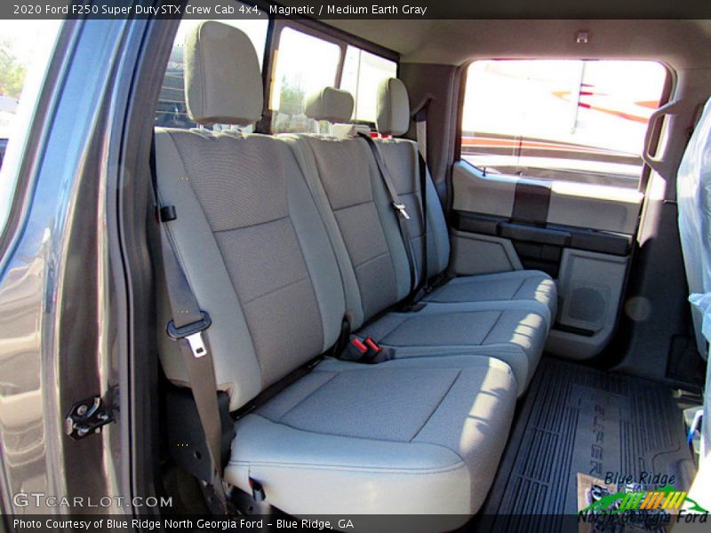 Magnetic / Medium Earth Gray 2020 Ford F250 Super Duty STX Crew Cab 4x4