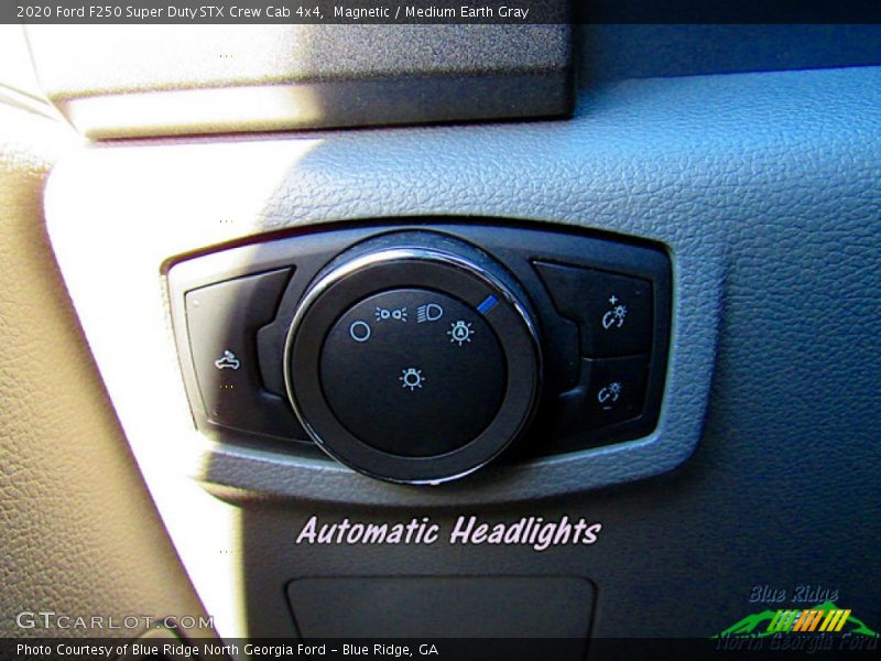 Magnetic / Medium Earth Gray 2020 Ford F250 Super Duty STX Crew Cab 4x4