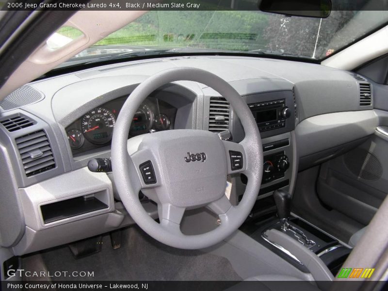 Black / Medium Slate Gray 2006 Jeep Grand Cherokee Laredo 4x4