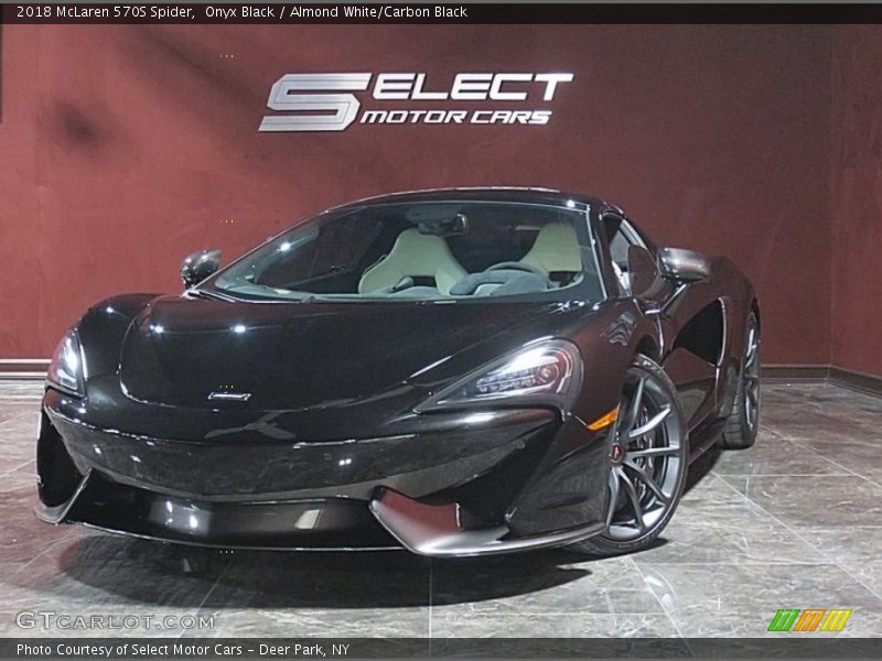 Onyx Black / Almond White/Carbon Black 2018 McLaren 570S Spider