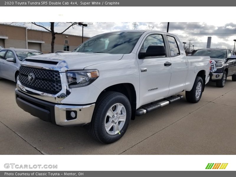Super White / Graphite 2020 Toyota Tundra SR5 Double Cab 4x4