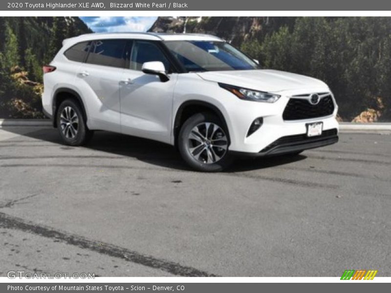 Blizzard White Pearl / Black 2020 Toyota Highlander XLE AWD