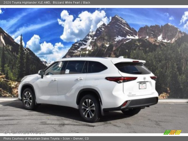 Blizzard White Pearl / Black 2020 Toyota Highlander XLE AWD