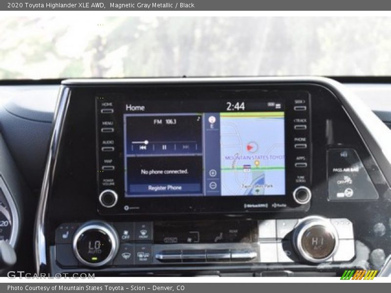 Magnetic Gray Metallic / Black 2020 Toyota Highlander XLE AWD