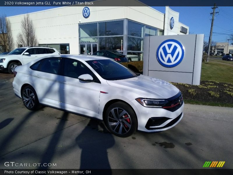 Pure White / Titan Black 2020 Volkswagen Jetta GLI