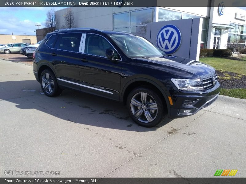 Deep Black Pearl / Titan Black 2020 Volkswagen Tiguan SEL 4MOTION