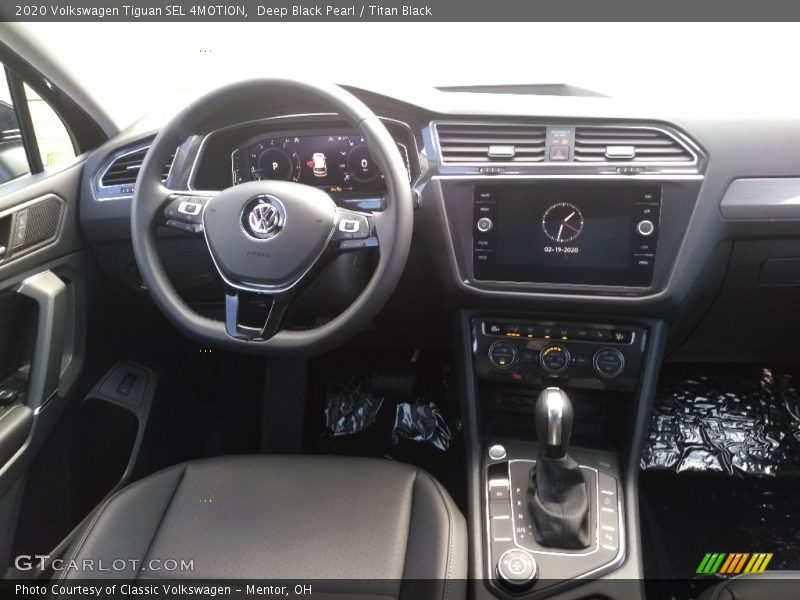 Deep Black Pearl / Titan Black 2020 Volkswagen Tiguan SEL 4MOTION