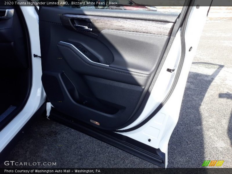 Blizzard White Pearl / Black 2020 Toyota Highlander Limited AWD