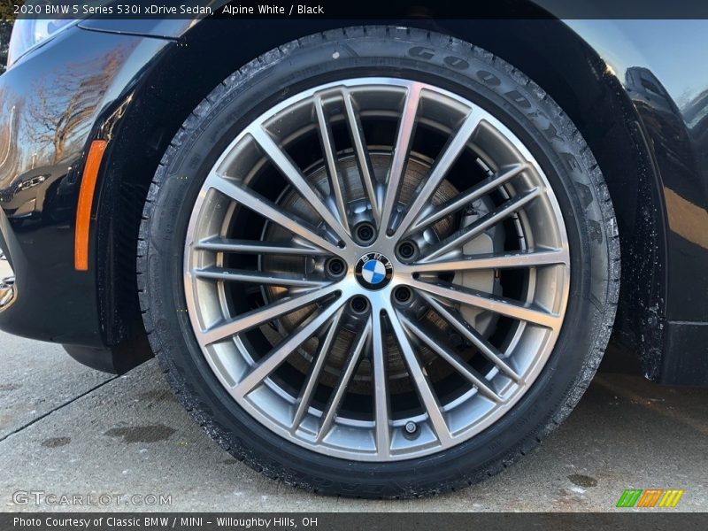Alpine White / Black 2020 BMW 5 Series 530i xDrive Sedan