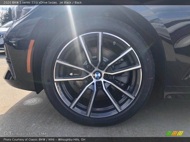 Jet Black / Black 2020 BMW 3 Series 330i xDrive Sedan