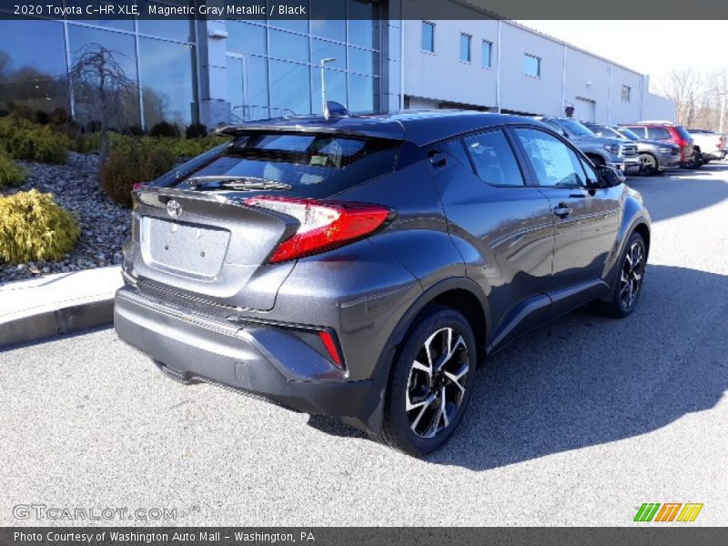 Magnetic Gray Metallic / Black 2020 Toyota C-HR XLE
