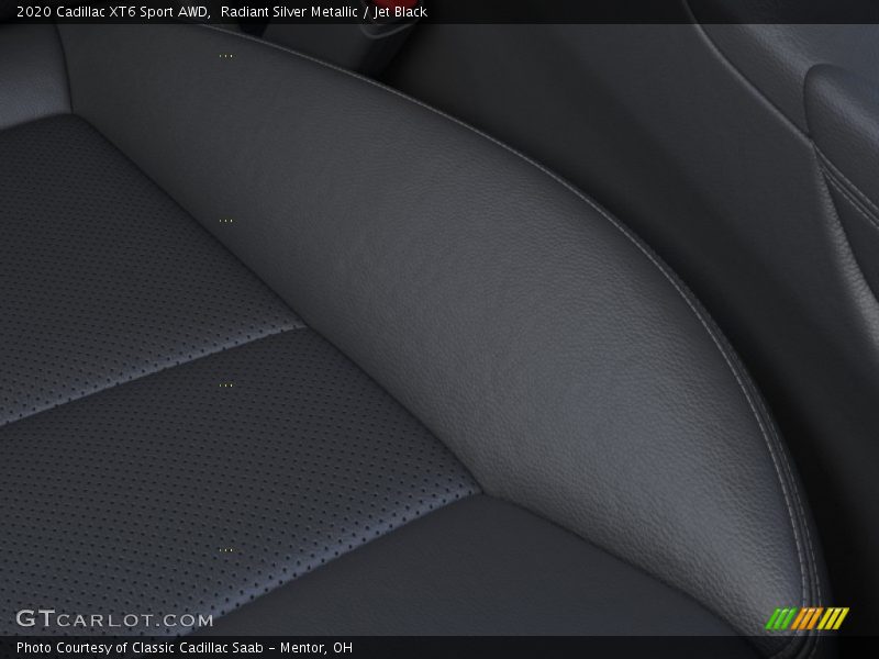 Radiant Silver Metallic / Jet Black 2020 Cadillac XT6 Sport AWD