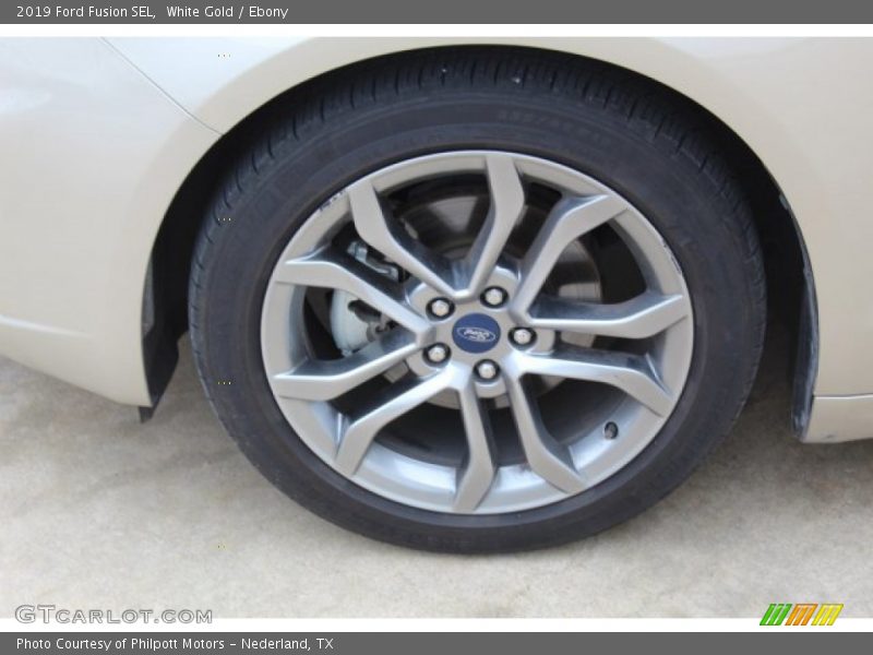 White Gold / Ebony 2019 Ford Fusion SEL