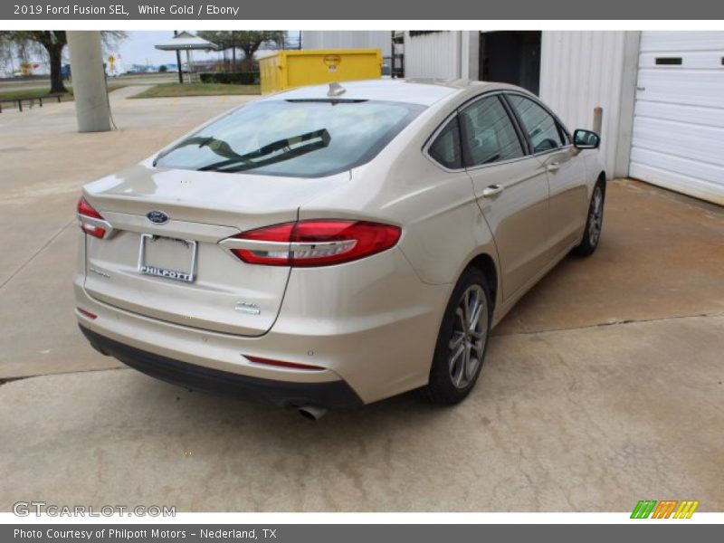White Gold / Ebony 2019 Ford Fusion SEL