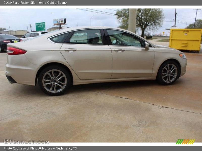 White Gold / Ebony 2019 Ford Fusion SEL