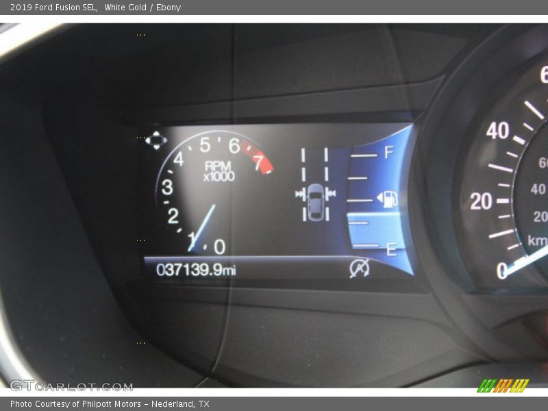 White Gold / Ebony 2019 Ford Fusion SEL