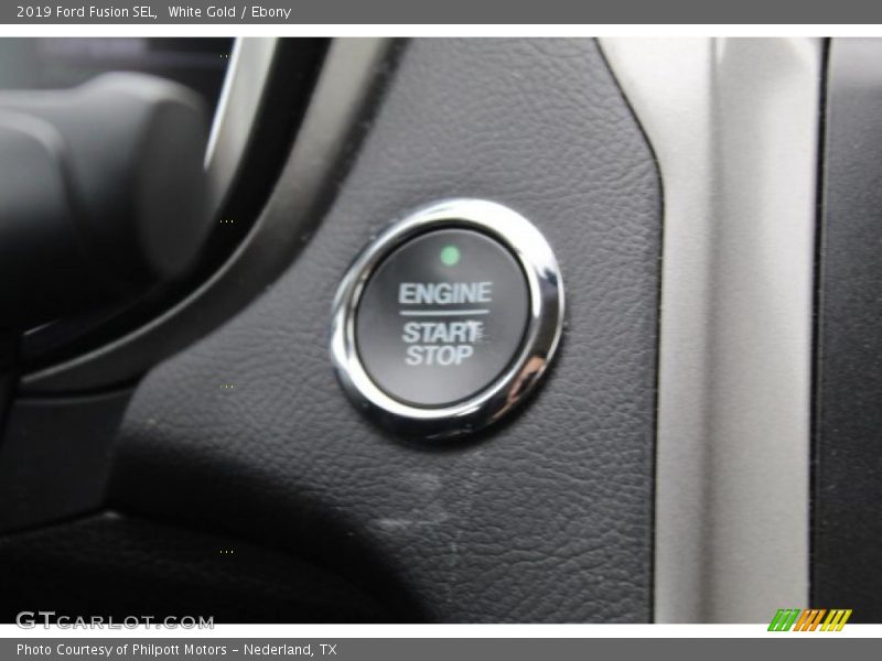 White Gold / Ebony 2019 Ford Fusion SEL