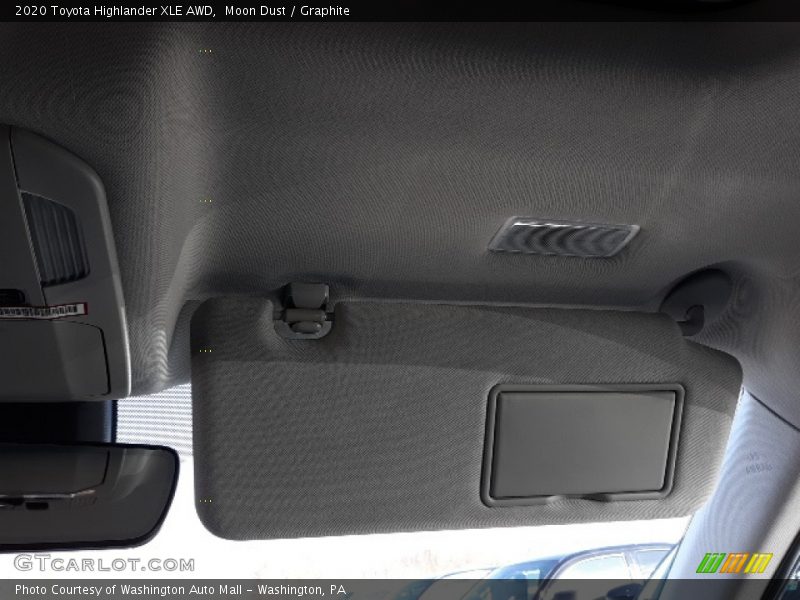 Moon Dust / Graphite 2020 Toyota Highlander XLE AWD