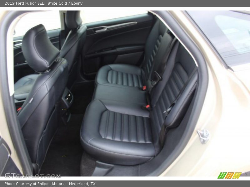 White Gold / Ebony 2019 Ford Fusion SEL