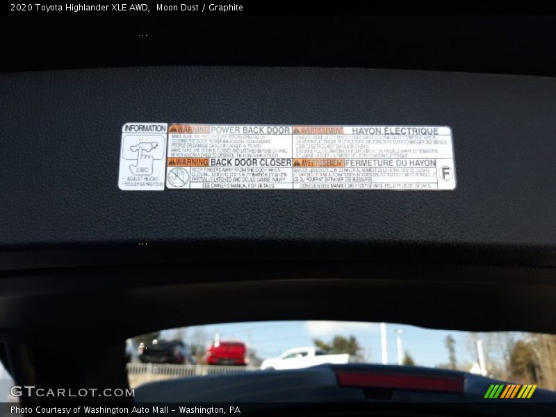 Moon Dust / Graphite 2020 Toyota Highlander XLE AWD