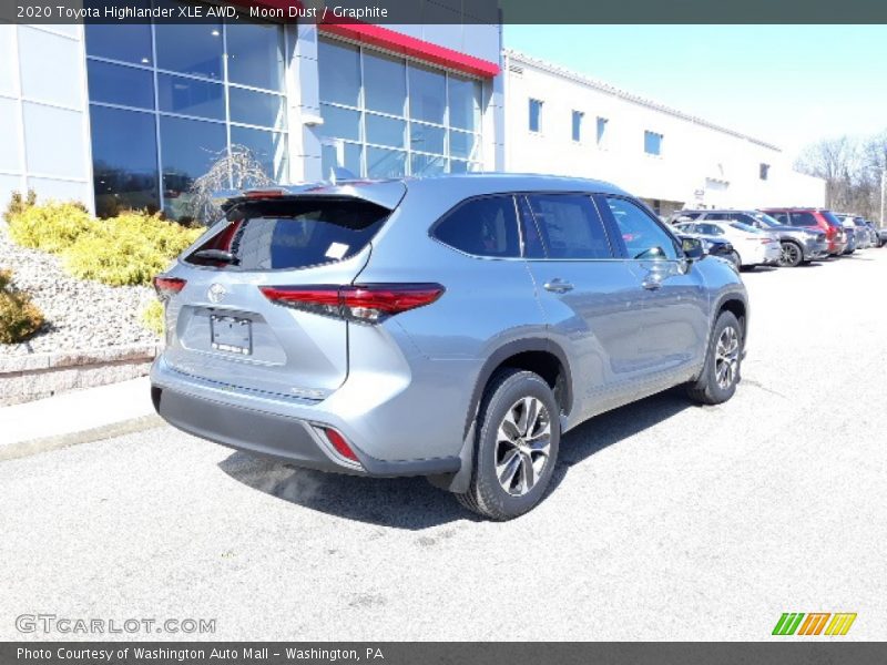 Moon Dust / Graphite 2020 Toyota Highlander XLE AWD