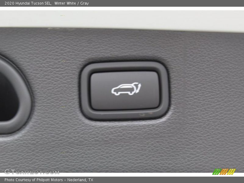 Winter White / Gray 2020 Hyundai Tucson SEL