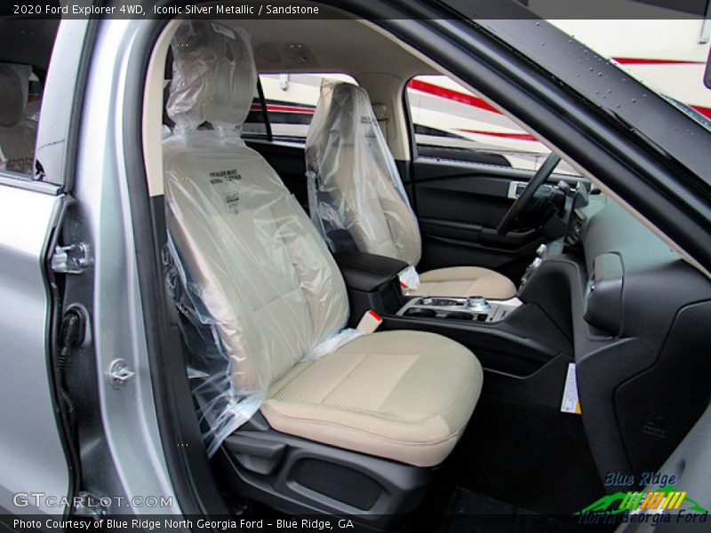 Iconic Silver Metallic / Sandstone 2020 Ford Explorer 4WD